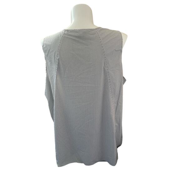 Athleta Minimalist Striped Stretch Tank Top Sleeveless Blouse Stretch 3X - Picture 7 of 13